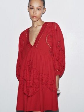 Zara Embroidered Voluminous Mini Dress - Red 🌹